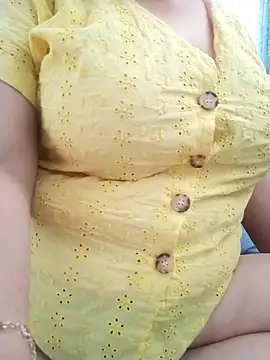 Snapshot of zerdaliii chatting on 09.13.25 zerdaliii online show from 09.13.25