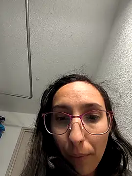 Snapshot of annaellex chatting on 11.28.25 annaellex online show from 11.28.25