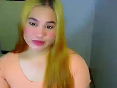 Snapshot of Annierose_ts chatting on 02.20.26 Annierose ts online show from 02.20.26