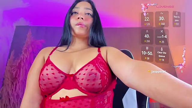 luccia smith online show from 05.02.26