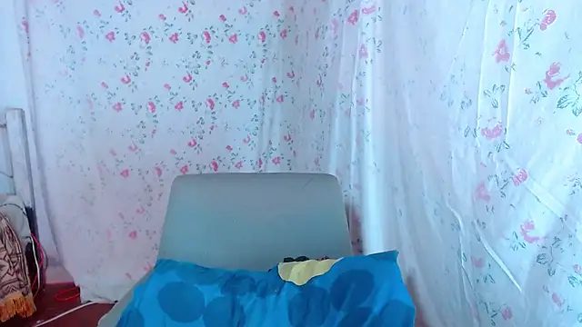 Snapshot of drityvaleriaanal chatting on 09.27.25 drityvaleriaanal online show from 09.27.25