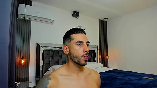 MARC THOMPSON  online show from 10.20.25