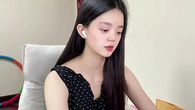 Nicole-13 online show from 05.03.26