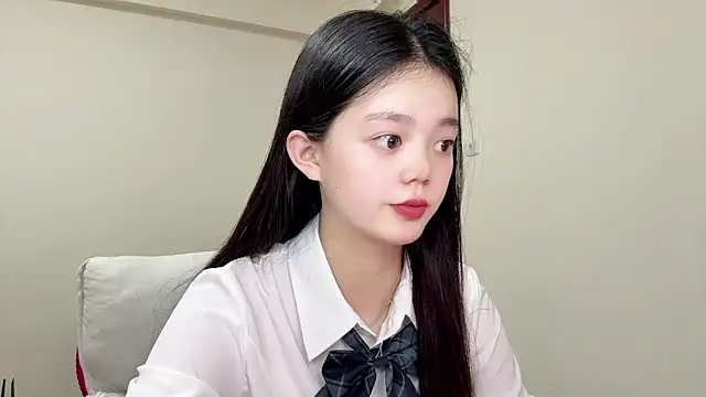 Nicole-13 online show from 06.10.26