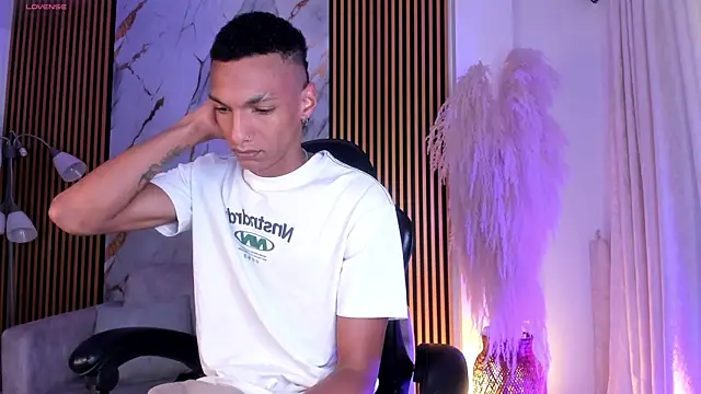 JulienSaint online show from 05.03.26