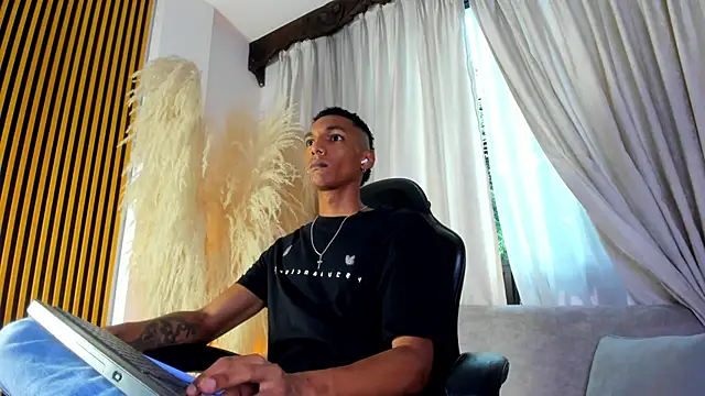 JulienSaint online show from 06.19.26