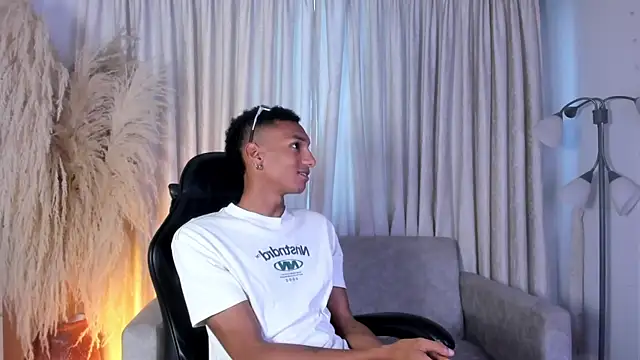JulienSaint online show from 06.25.26