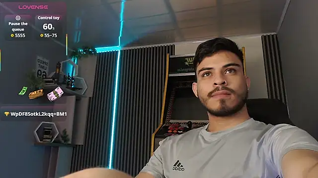 Snapshot of Bastian_MCcormick chatting on 01.05.26 Bastian MCcormick online show from 01.05.26