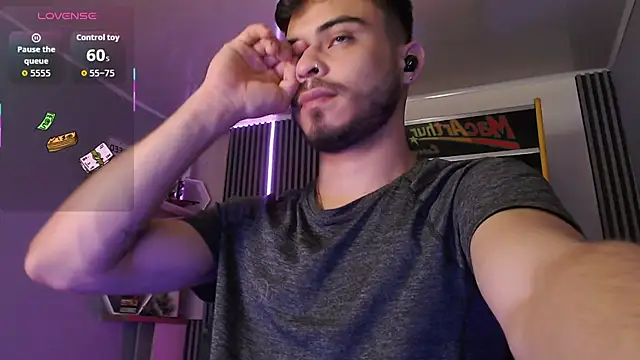 Snapshot of Bastian_MCcormick chatting on 01.11.26 Bastian MCcormick online show from 01.11.26