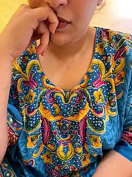 Snapshot of Bold-arabic-vibes chatting on 10.23.25 Bold-arabic-vibes online show from 10.23.25