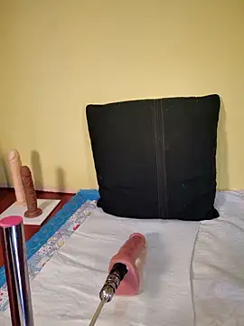 Snapshot of NiwarthanaSL chatting on 02.06.26 NiwarthanaSL online show from 02.06.26