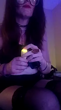 Snapshot of NovaVade chatting on 01.13.26 NovaVade online show from 01.13.26