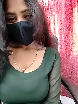 Snapshot of SEEMA_127 chatting on 10.15.25 SEEMA 127 online show from 10.15.25