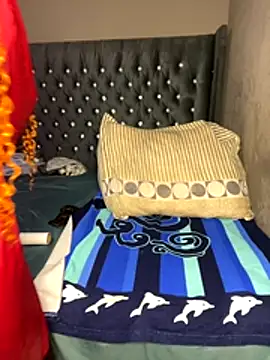 Kikie23 online show from 11.05.25