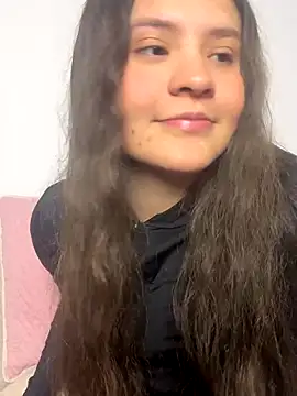 Snapshot of Emilyybennet_ chatting on 10.15.25 Emilyybennet online show from 10.15.25