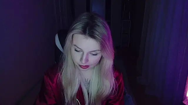 Snapshot of AngelicaHollywood chatting on 01.16.26 AngelicaHollywood online show from 01.16.26