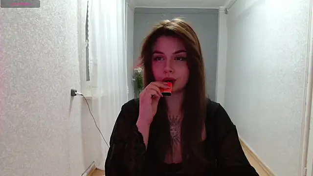 Snapshot of AngelicaHollywood chatting on 06.18.26 AngelicaHollywood online show from 06.18.26