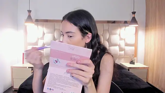 Emilia Bons online show from 01.11.26