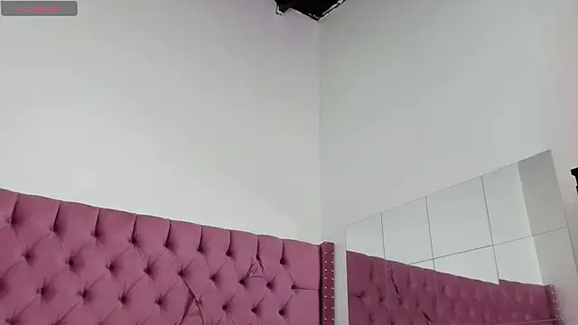 sara ramirez01 online show from 10.02.25