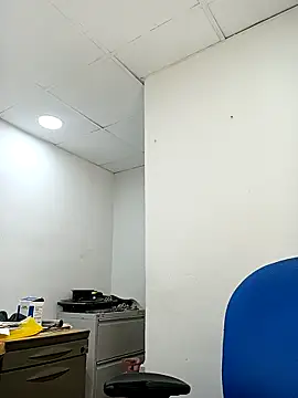 Snapshot of geimos36 chatting on 11.09.25 geimos36 online show from 11.09.25