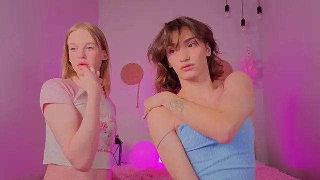 Olivia-Pink online show from 01.12.26