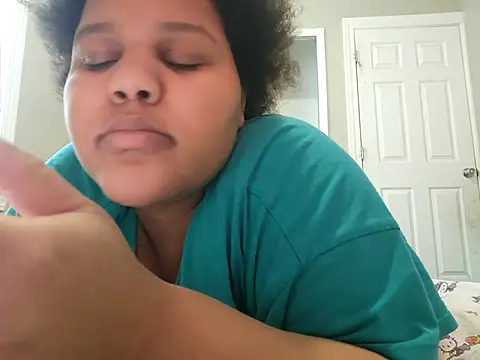 chocolate bella online show from 01.05.26