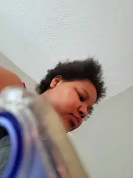 chocolate bella online show from 02.07.26