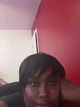 Snapshot of Cocomamii1 chatting on 12.20.25 Cocomamii1 online show from 12.20.25