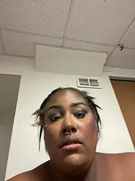 Snapshot of Cocomamii1 chatting on 01.13.26 Cocomamii1 online show from 01.13.26