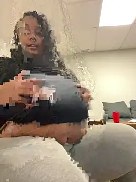 Snapshot of Cocomamii1 chatting on 02.10.26 Cocomamii1 online show from 02.10.26