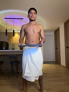 Snapshot of austin_spears_ chatting on 02.05.26 austin spears online show from 02.05.26