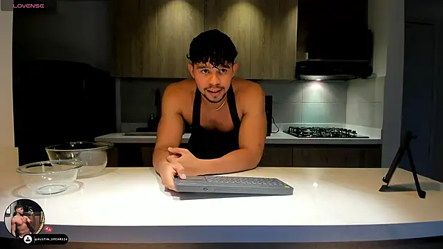 Snapshot of austin_spears_ chatting on 03.19.26 austin spears online show from 03.19.26