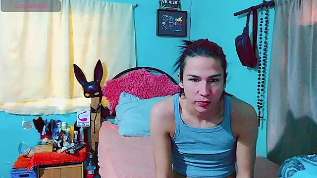 Snapshot of Azley_sweet chatting on 12.05.24 Azley sweet online show from 12.05.24