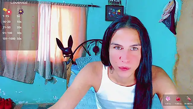 Snapshot of Azley_sweet chatting on 01.15.25 Azley sweet online show from 01.15.25