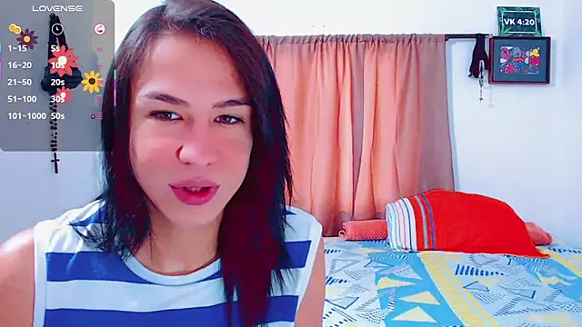 Snapshot of Azley_sweet chatting on 02.12.25 Azley sweet online show from 02.12.25