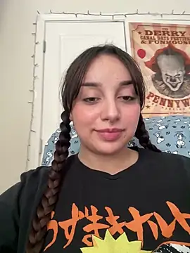 CharmingMaddie online show from 02.11.26