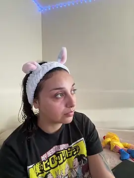 CharmingMaddie online show from 05.06.26