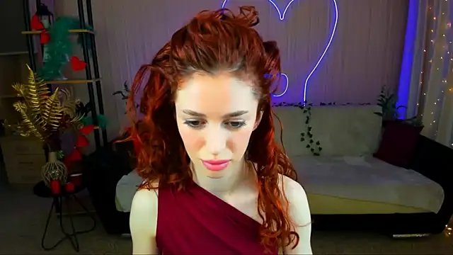 Snapshot of ChristinaConteeree chatting on 05.21.26 ChristinaConteeree online show from 05.21.26