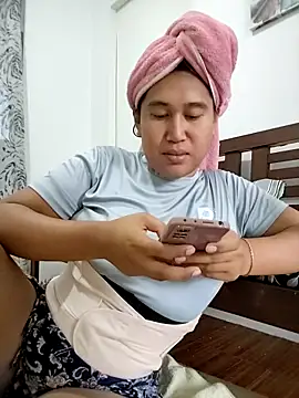 Romantic Sabrina online show from 09.15.25