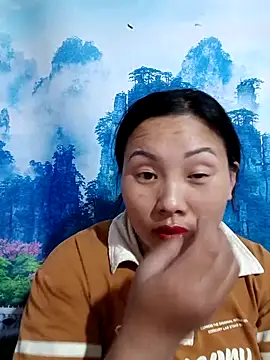 Love-Ly99 online show from 09.26.25