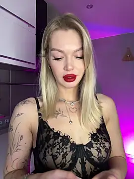 miss veroNika online show from 12.14.25