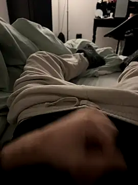 Snapshot of Frankieyyy1 chatting on 01.05.26 Frankieyyy1 online show from 01.05.26