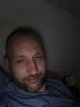 Snapshot of Nicobellich1989 chatting on 11.16.25 Nicobellich1989 online show from 11.16.25