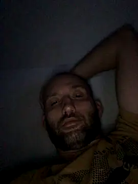 Snapshot of Nicobellich1989 chatting on 12.22.25 Nicobellich1989 online show from 12.22.25