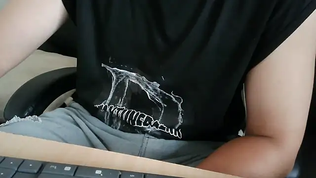 bigbb101011 online show from 11.09.25