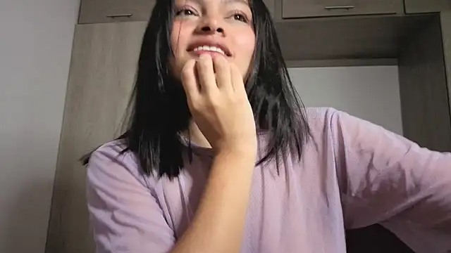 Candela    online show from 06.04.26