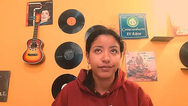 meisevil77 online show from 11.10.25