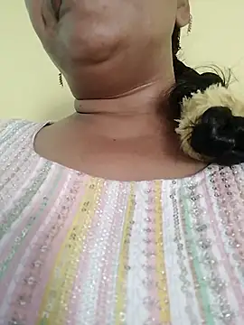 Snapshot of Monika_Telugu_Girl chatting on 09.15.25 Monika Telugu Girl online show from 09.15.25