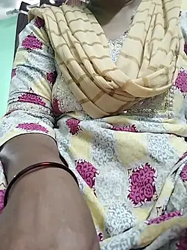 Snapshot of Monika_Telugu_Girl chatting on 09.19.25 Monika Telugu Girl online show from 09.19.25