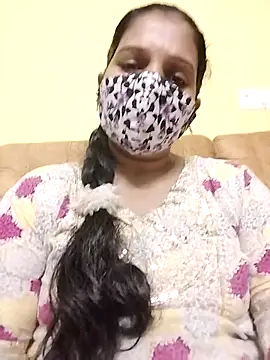 Snapshot of Monika_Telugu_Girl chatting on 12.14.25 Monika Telugu Girl online show from 12.14.25